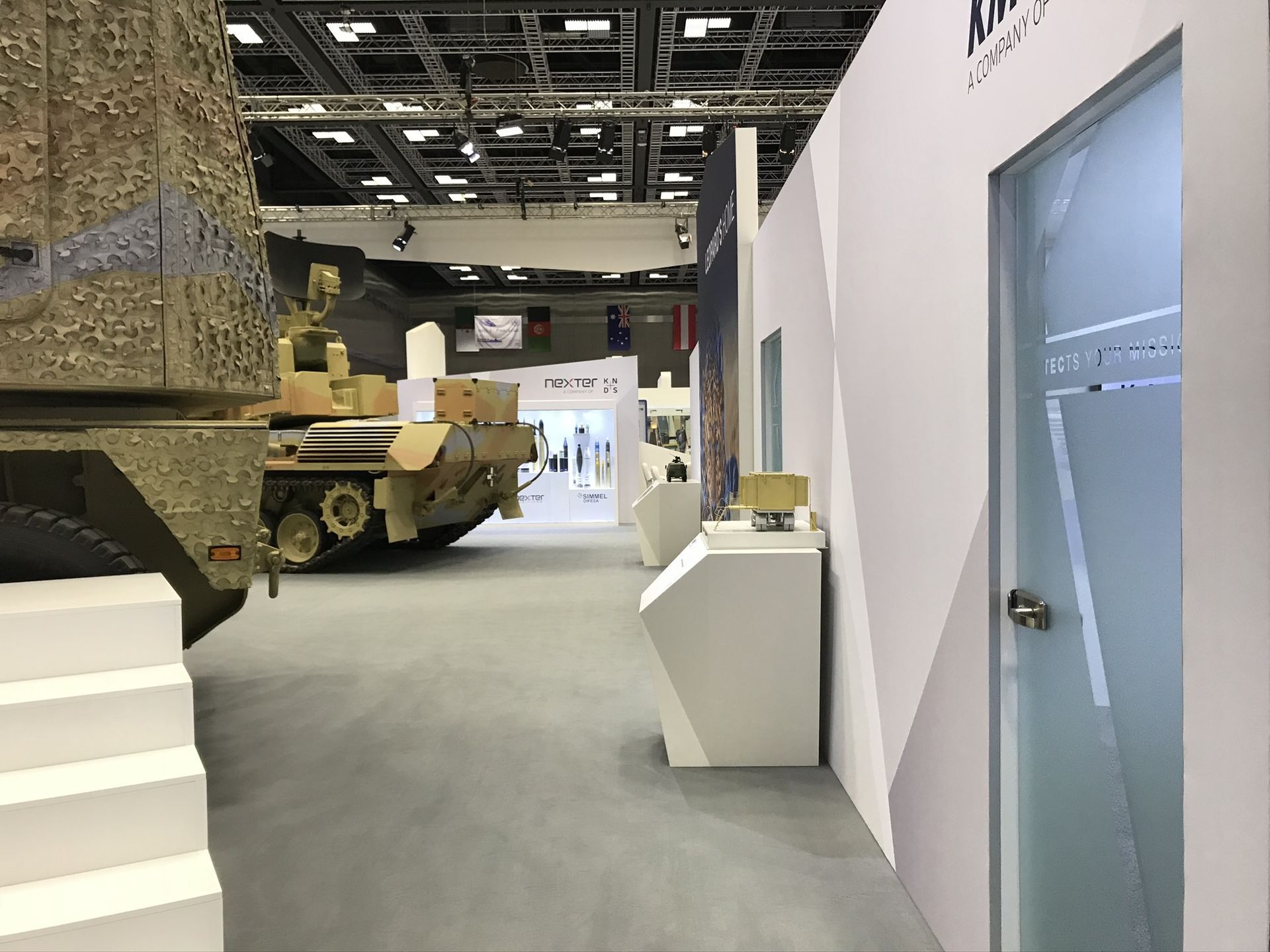 KNDS 407 sqm exhibition stand at DIMDEX (Qatar) by Messe.ae