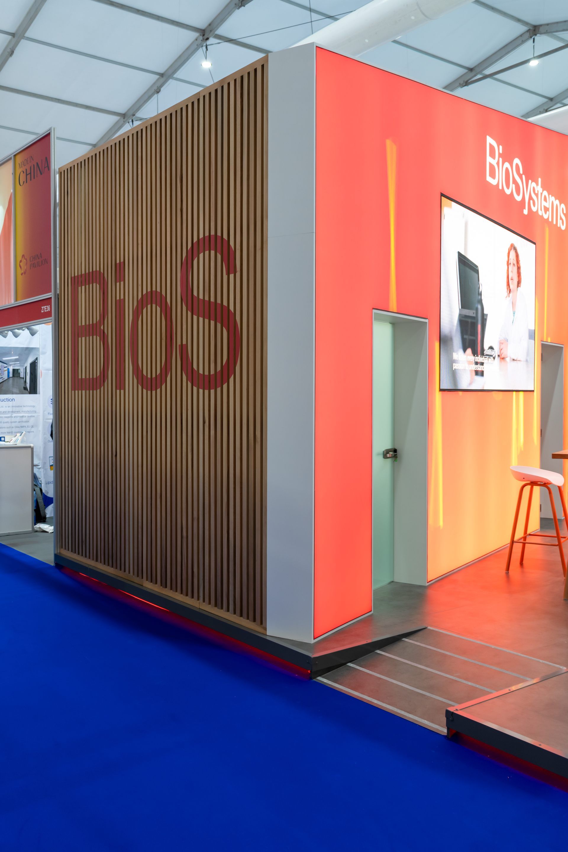 BioSystems 48 sqm exhibition stand at Medlab Middle East by Messe.ae