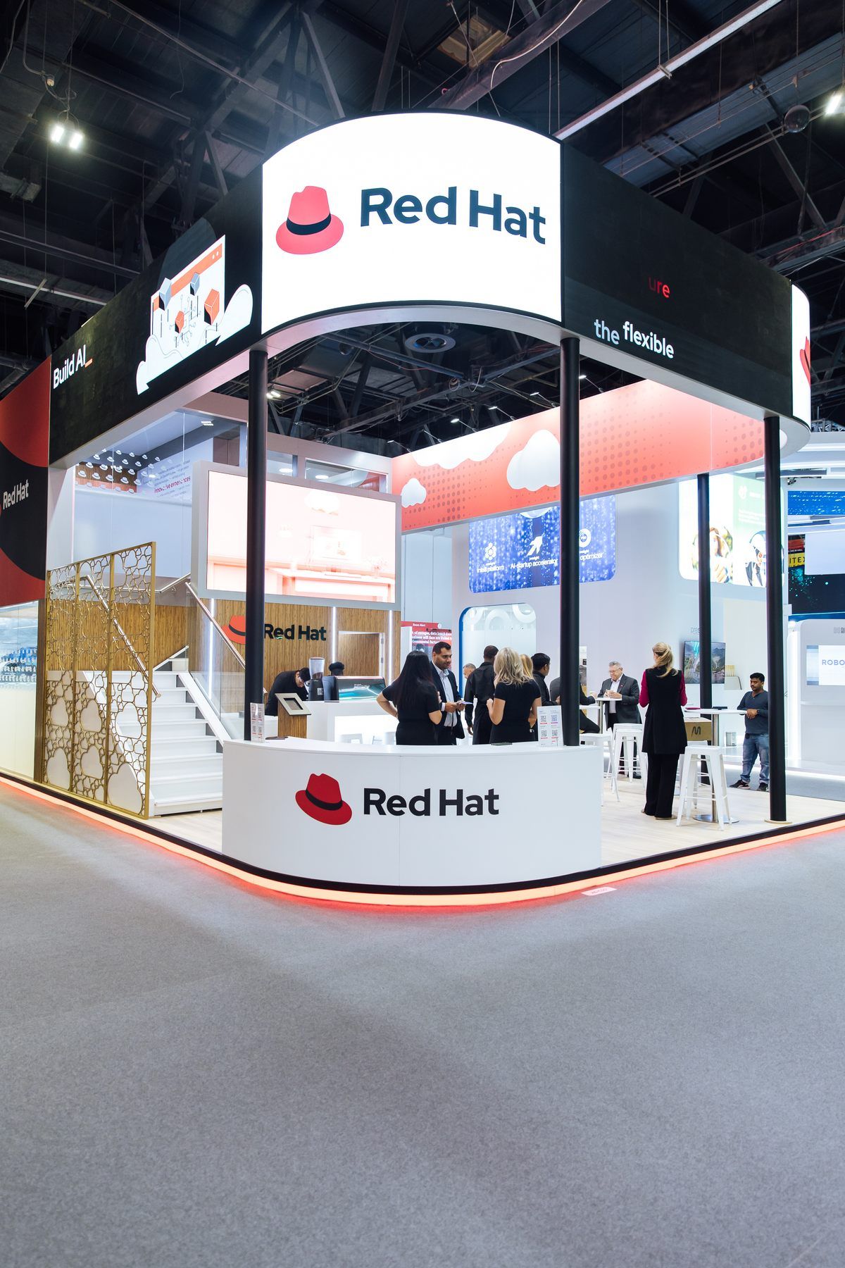 Red Hat 84 + 36 sqm exhibition stand at GITEX by Messe.ae