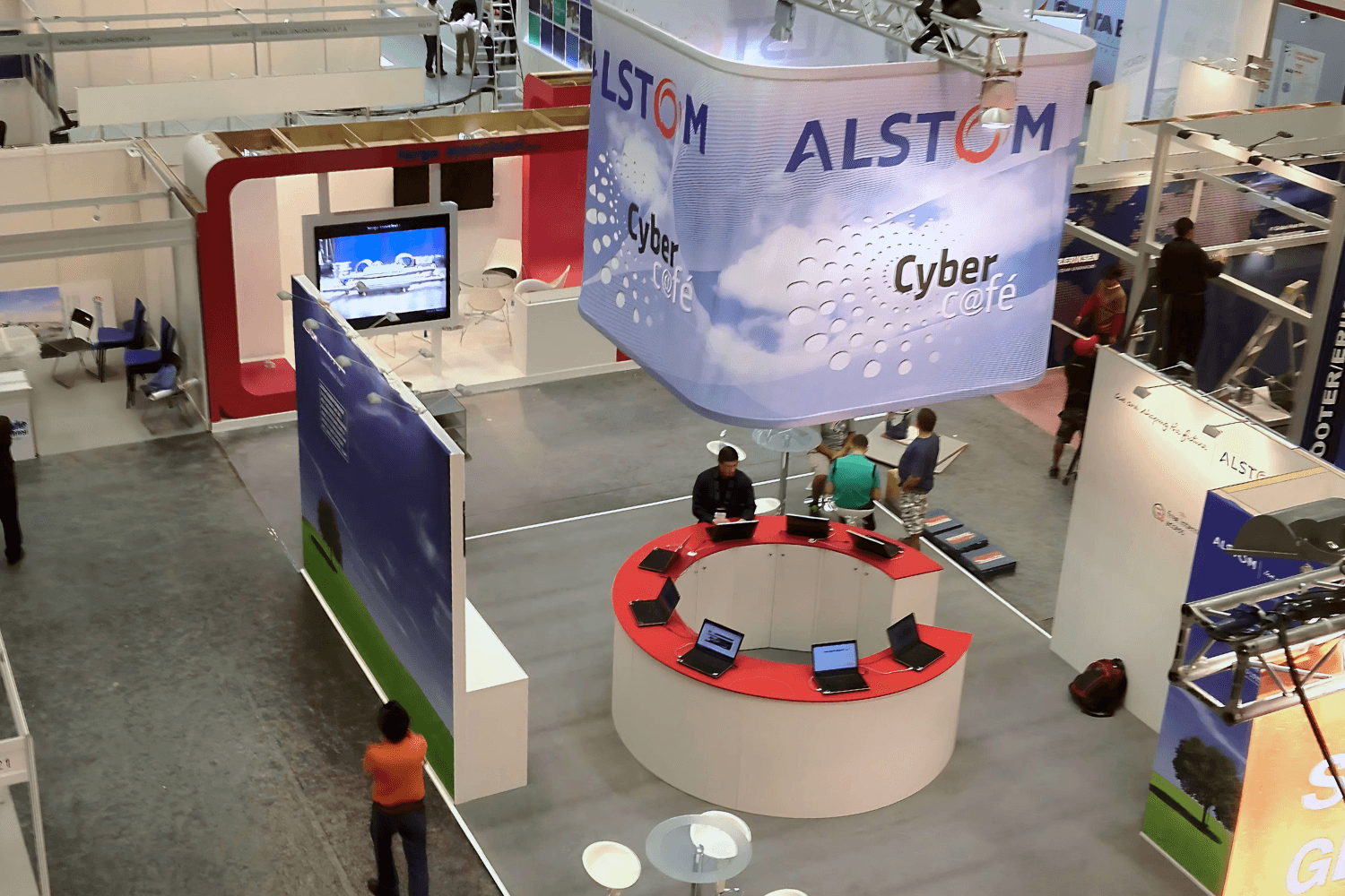 Alstom 48 sqm exhibition stand at POWERGEN International by Messe.ae