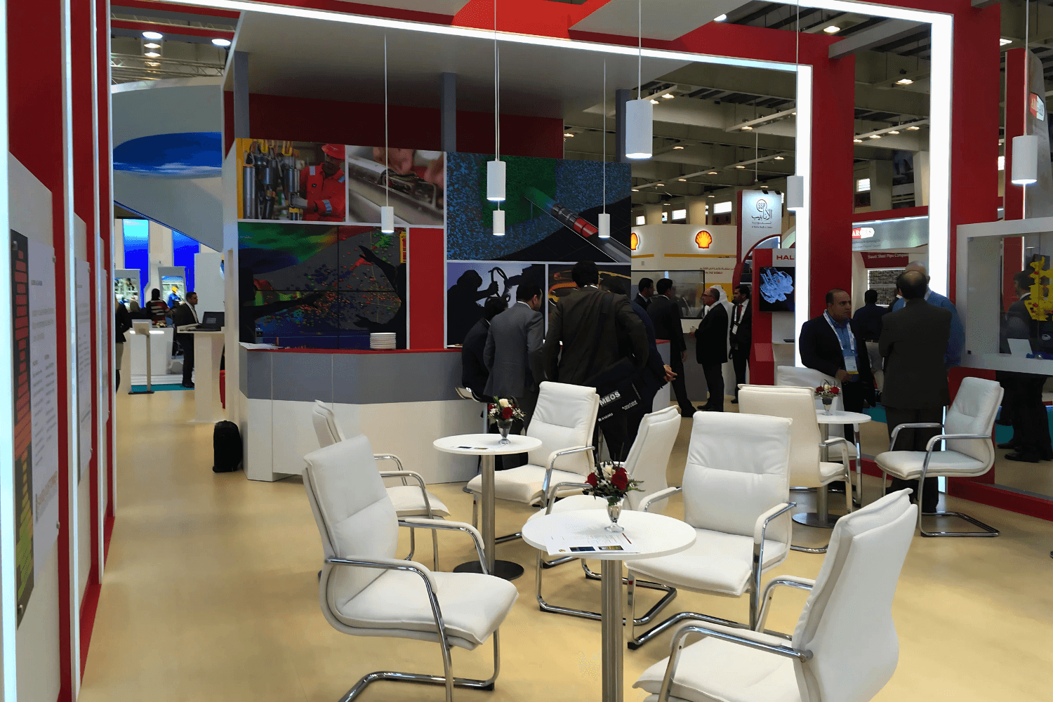 Halliburton 204 sqm exhibition stand at MEOS GEO by Messe.ae