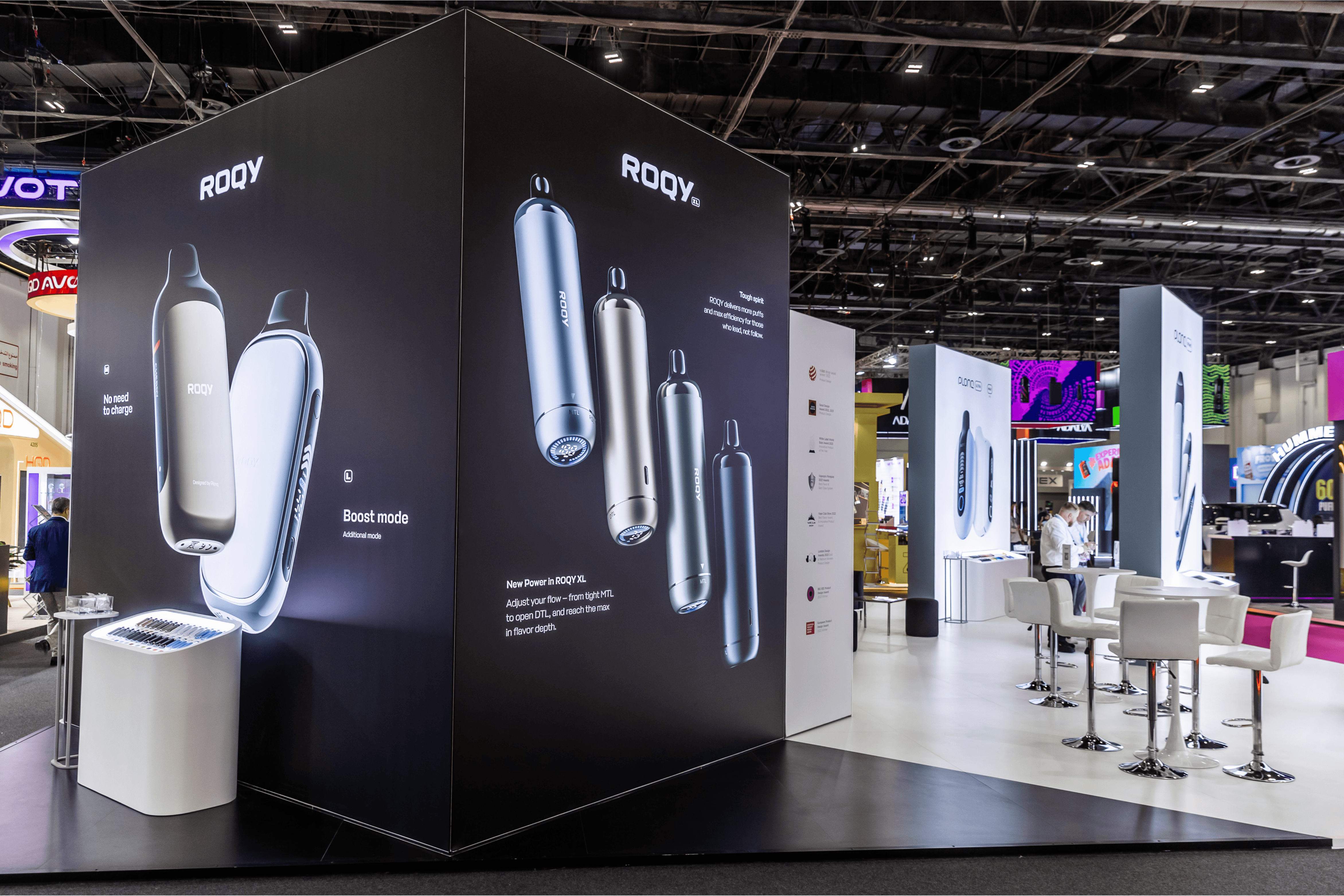 Flonq & Plonq 144 sqm exhibition stand at World Vape Show by Messe.ae