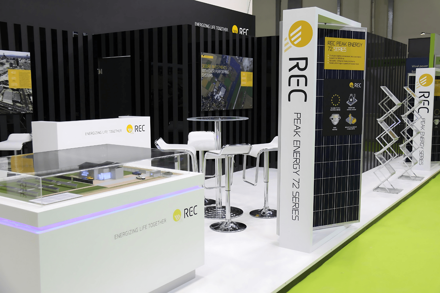 REC Solar 55 sqm exhibition stand at World Future Energy Summit by Messe.ae