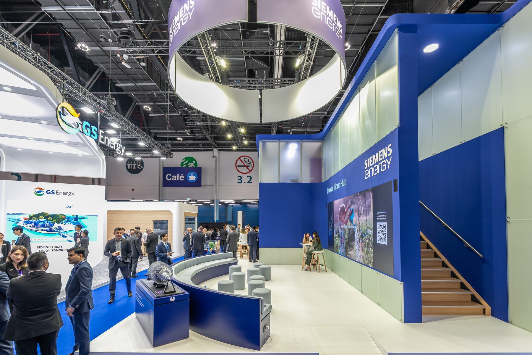 Siemens Energy 112.5 + 39 sqm exhibition stand at ADIPEC by Messe.ae