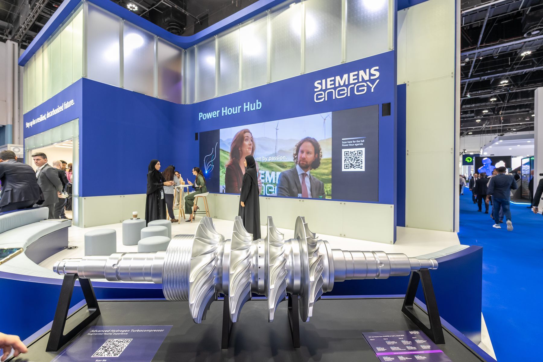 Siemens Energy 112.5 + 39 sqm exhibition stand at ADIPEC by Messe.ae