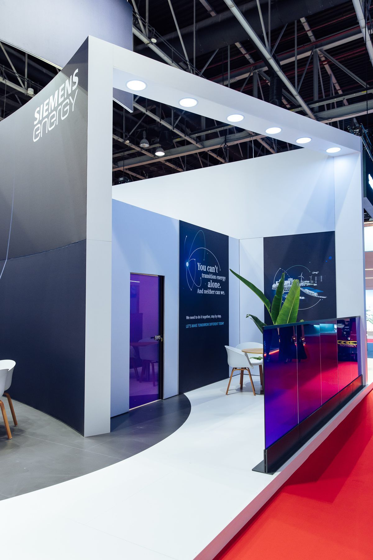 Siemens Energy 150 sqm exhibition stand at WETEX by Messe.ae