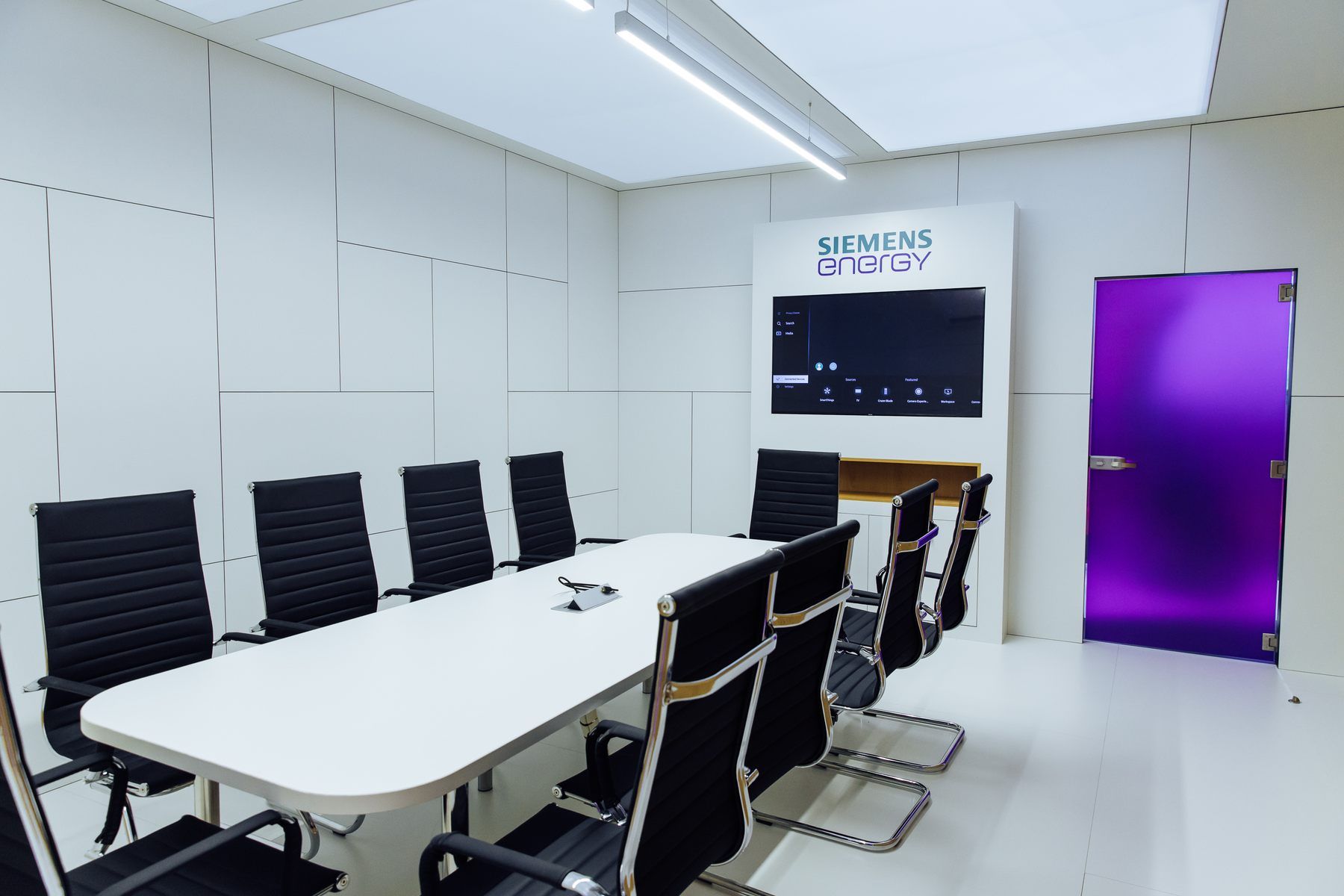Siemens Energy 150 sqm exhibition stand at WETEX by Messe.ae