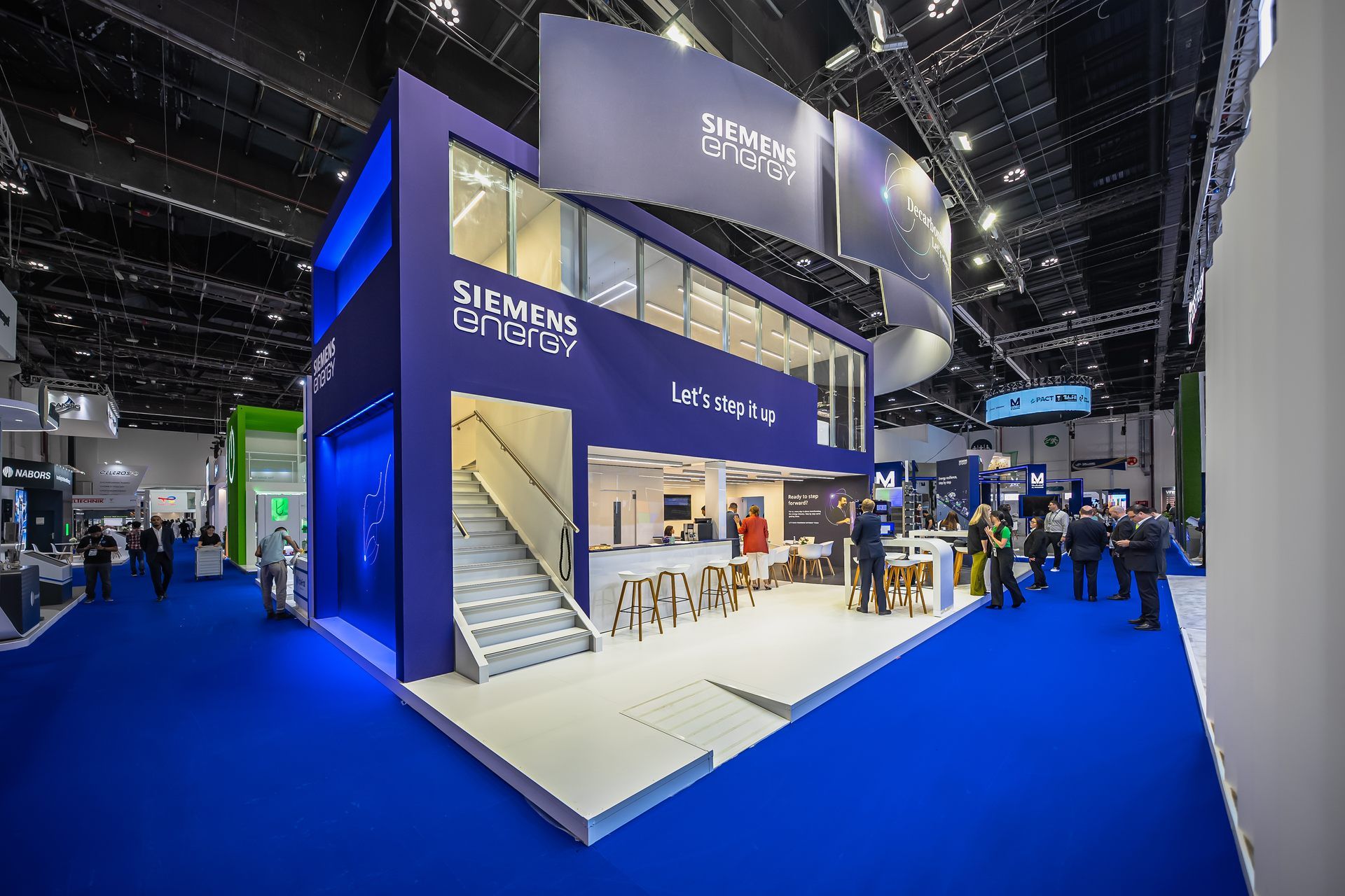 Siemens Energy 112.5 + 39 sqm exhibition stand at ADIPEC by Messe.ae
