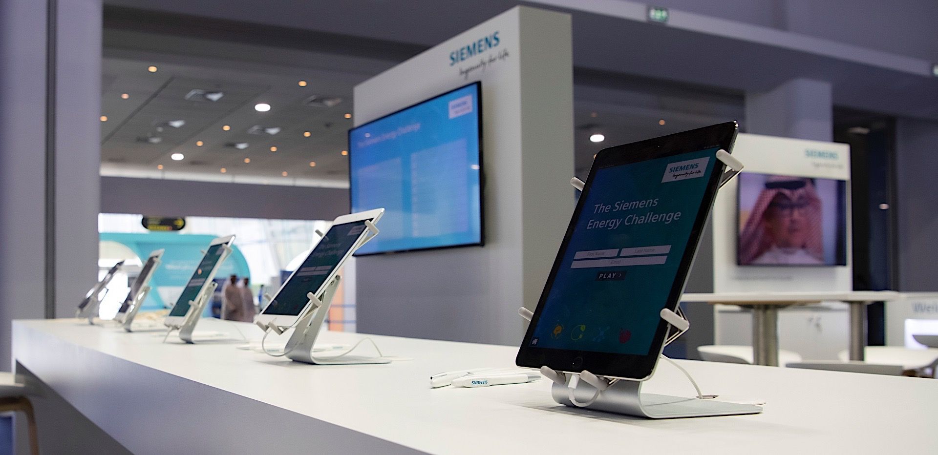 Siemens Industrial 120 sqm exhibition stand at World Energy Congress by Messe.ae