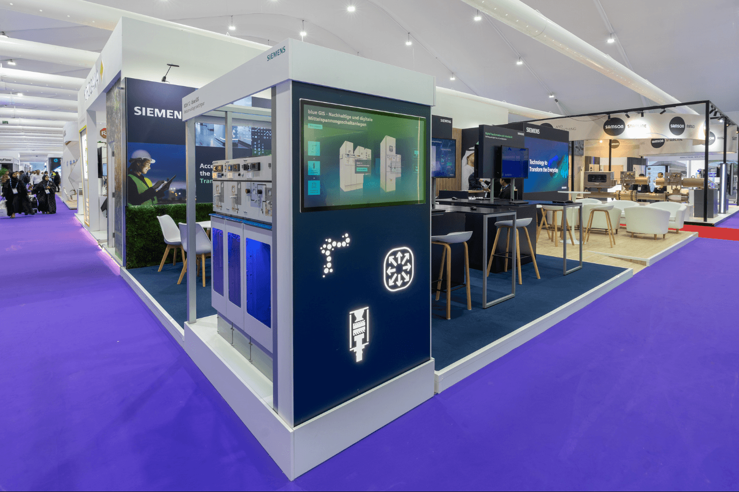 Siemens Industrial 60 sqm exhibition stand at ADIPEC by Messe.ae