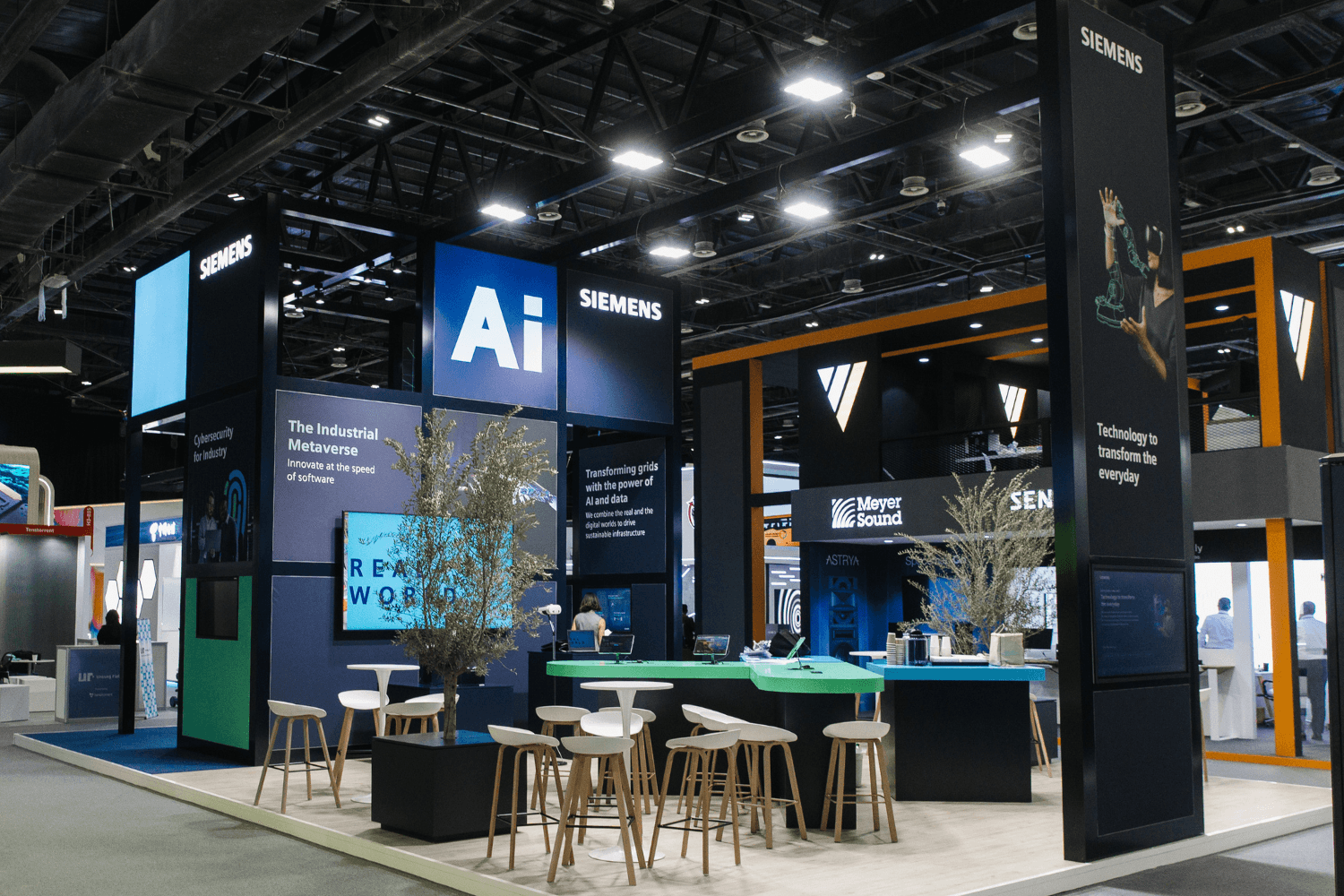 Siemens Industrial 96 sqm exhibition stand at GITEX by Messe.ae