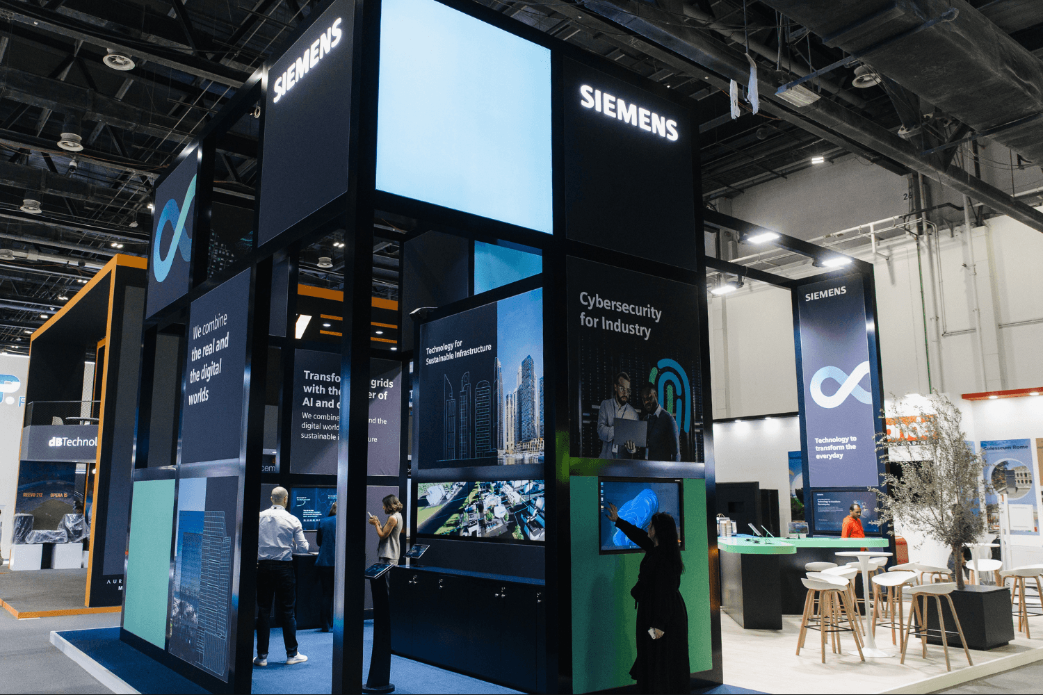 Siemens Industrial 96 sqm exhibition stand at GITEX by Messe.ae