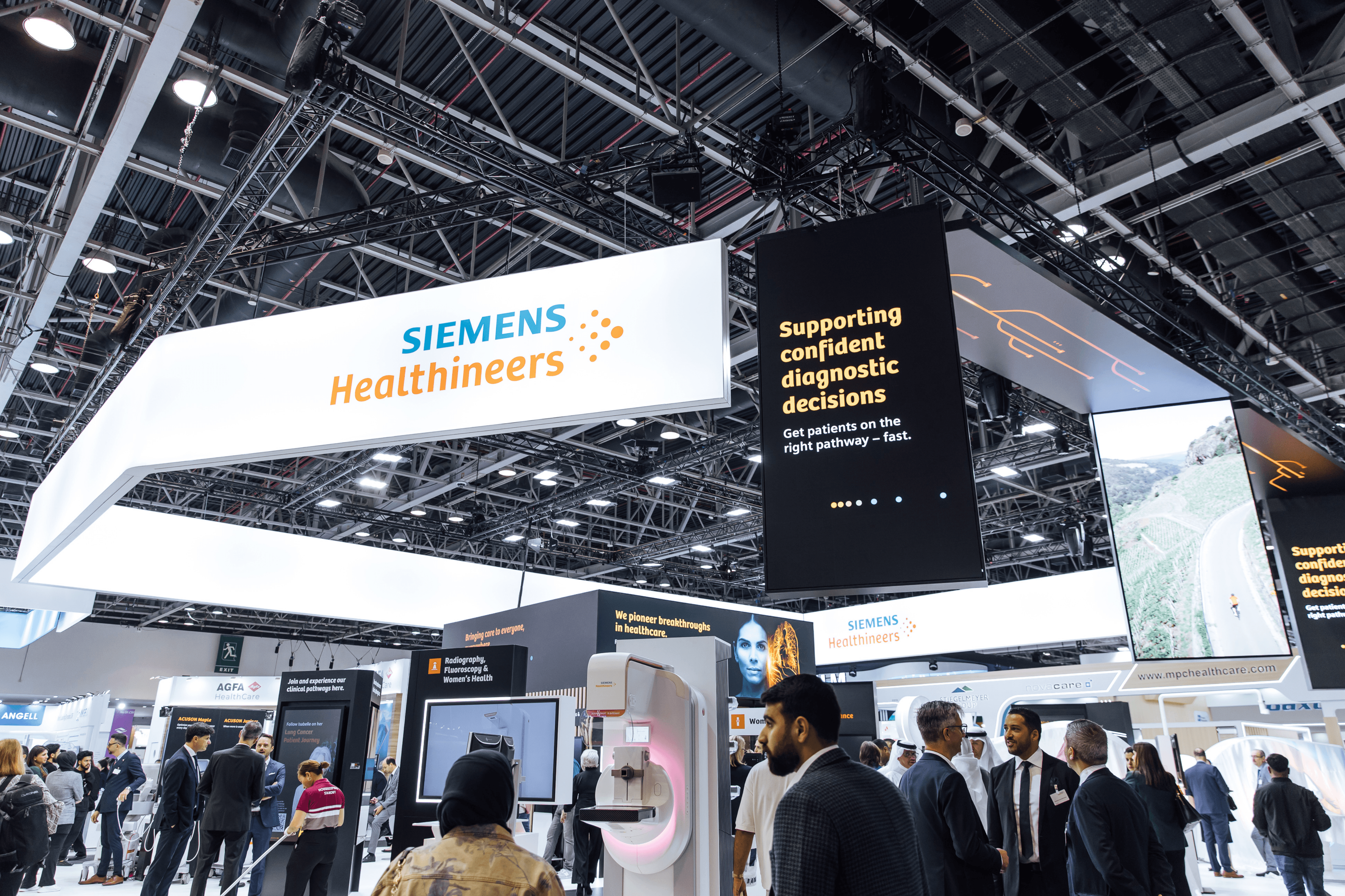 Siemens Healthineers 292.5 sqm exhibition stand at Arab Health by Messe.ae