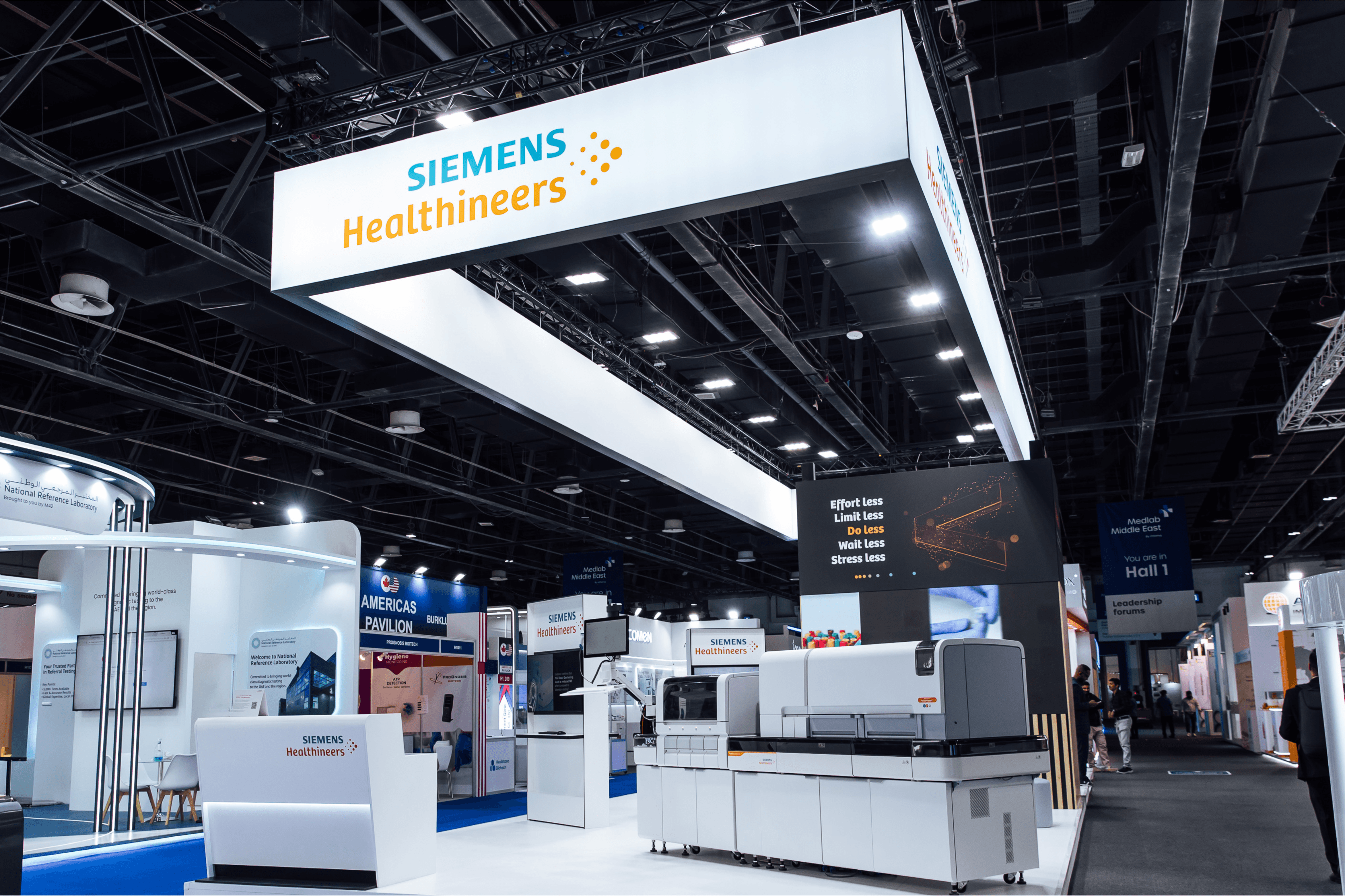 Siemens Healthineers 90 sqm exhibition stand at Medlab Middle East by Messe.ae