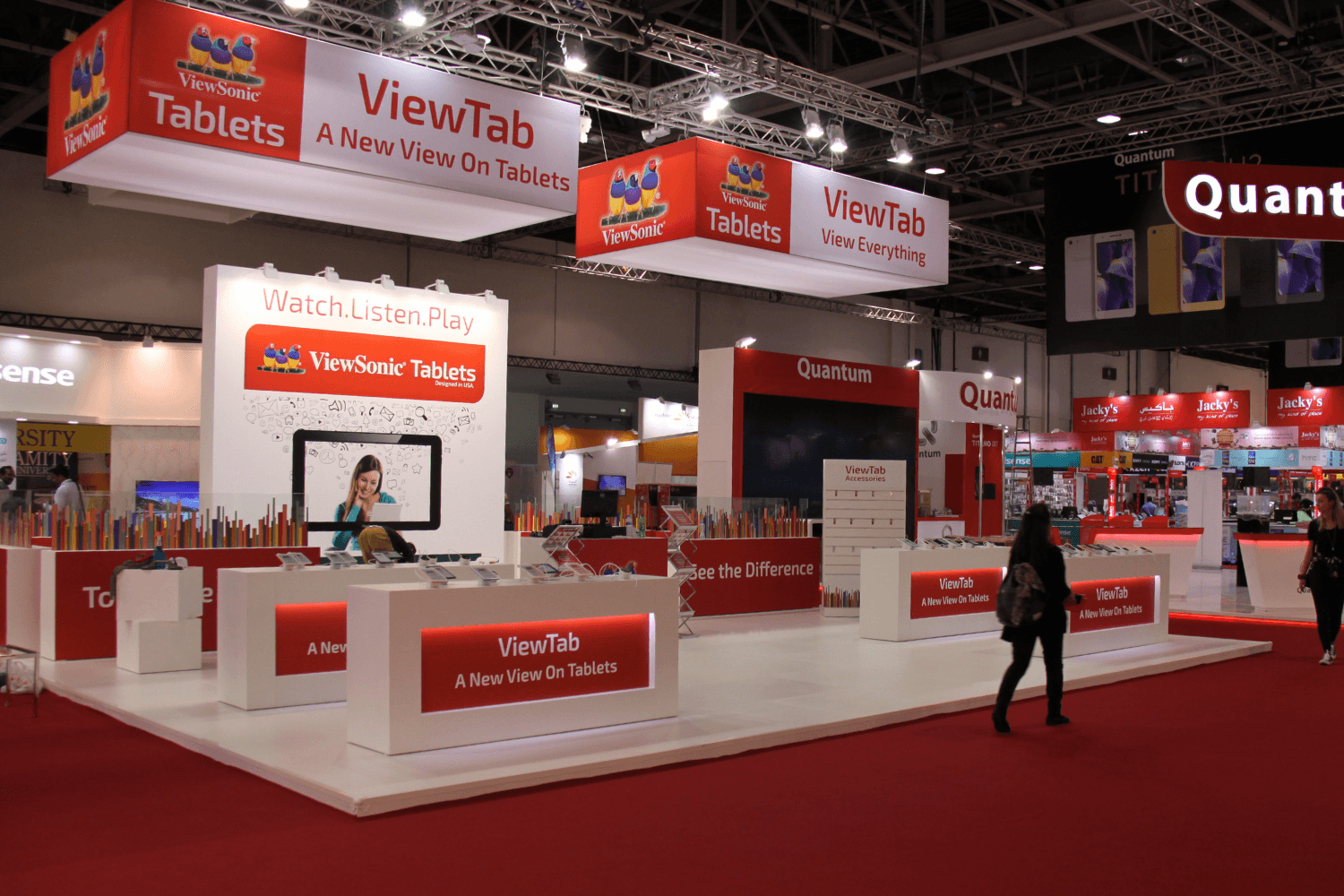 ViewSonic 124 sqm exhibition stand at GITEX by Messe.ae