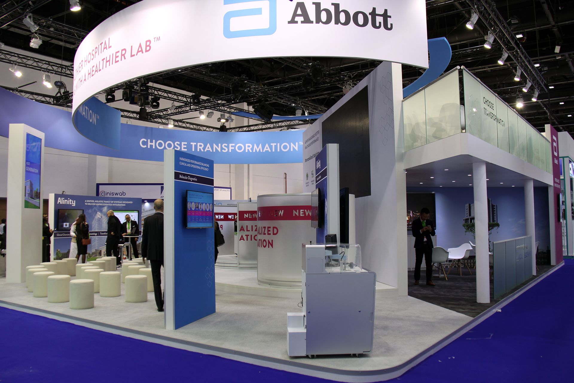 Abbott 203 sqm exhibition stand at Medlab Middle East by Messe.ae